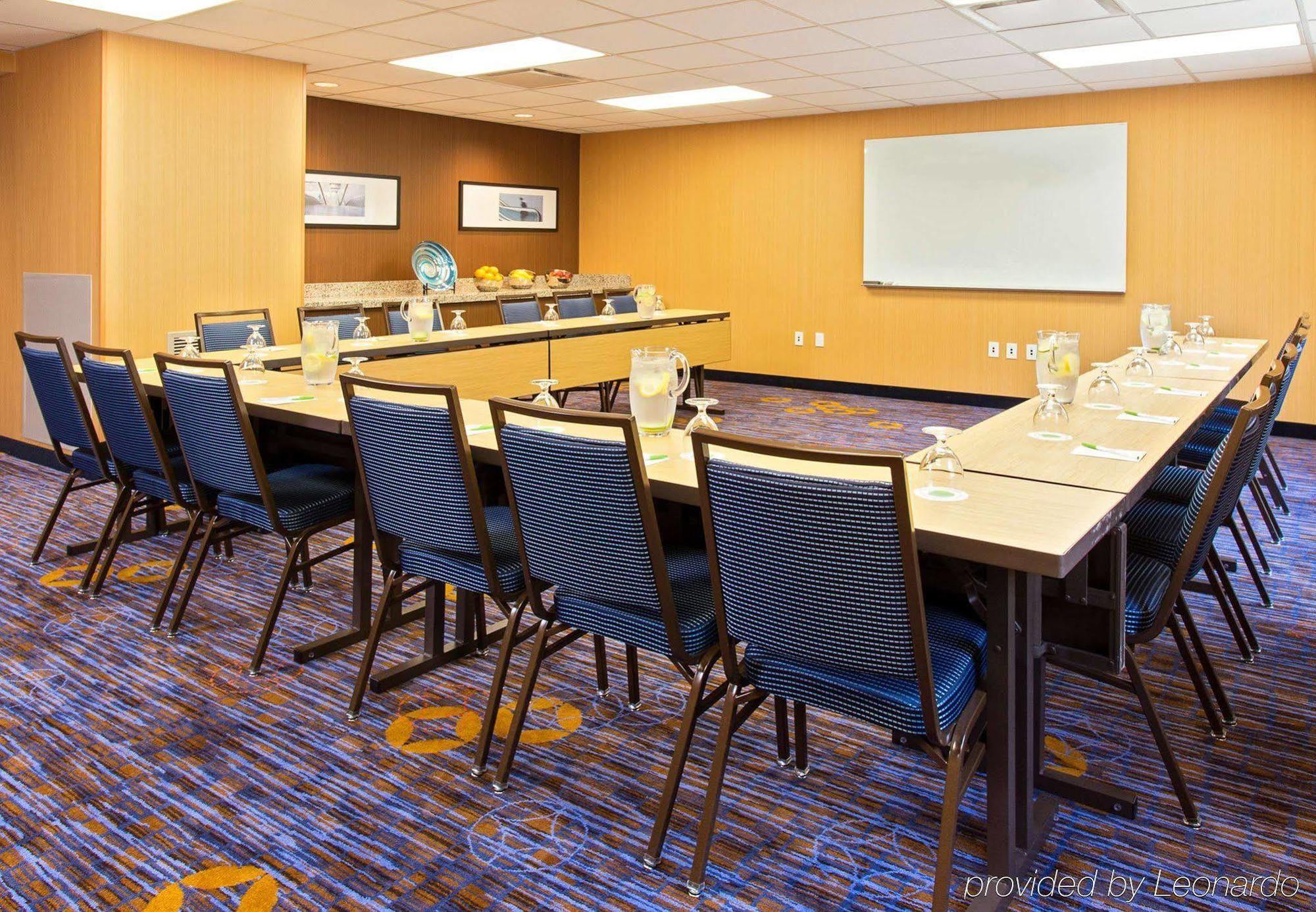 Courtyard Binghamton Hotel Vestal Екстериор снимка